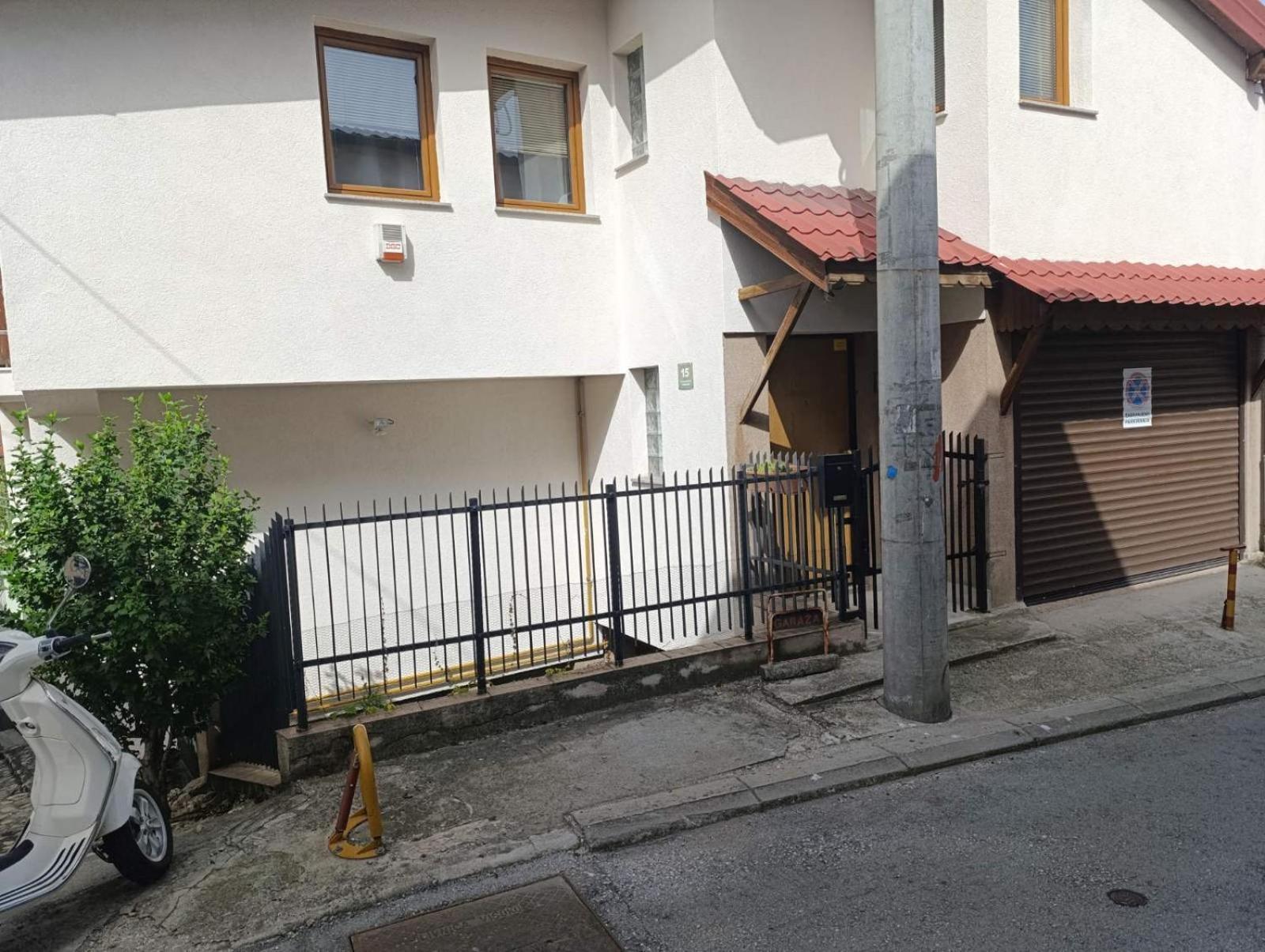 Apartman Yellow House 사라예보 외부 사진